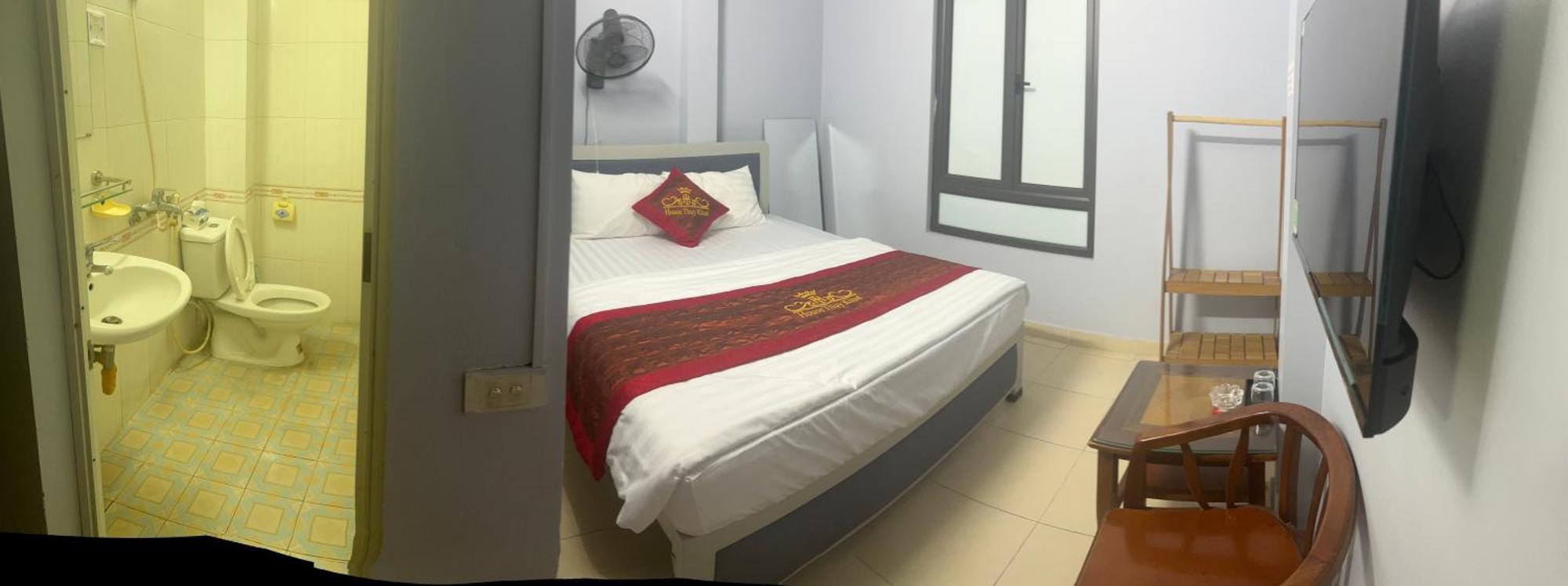 Bed & Breakfast Khach San Ho Tay House Thuy Khue *